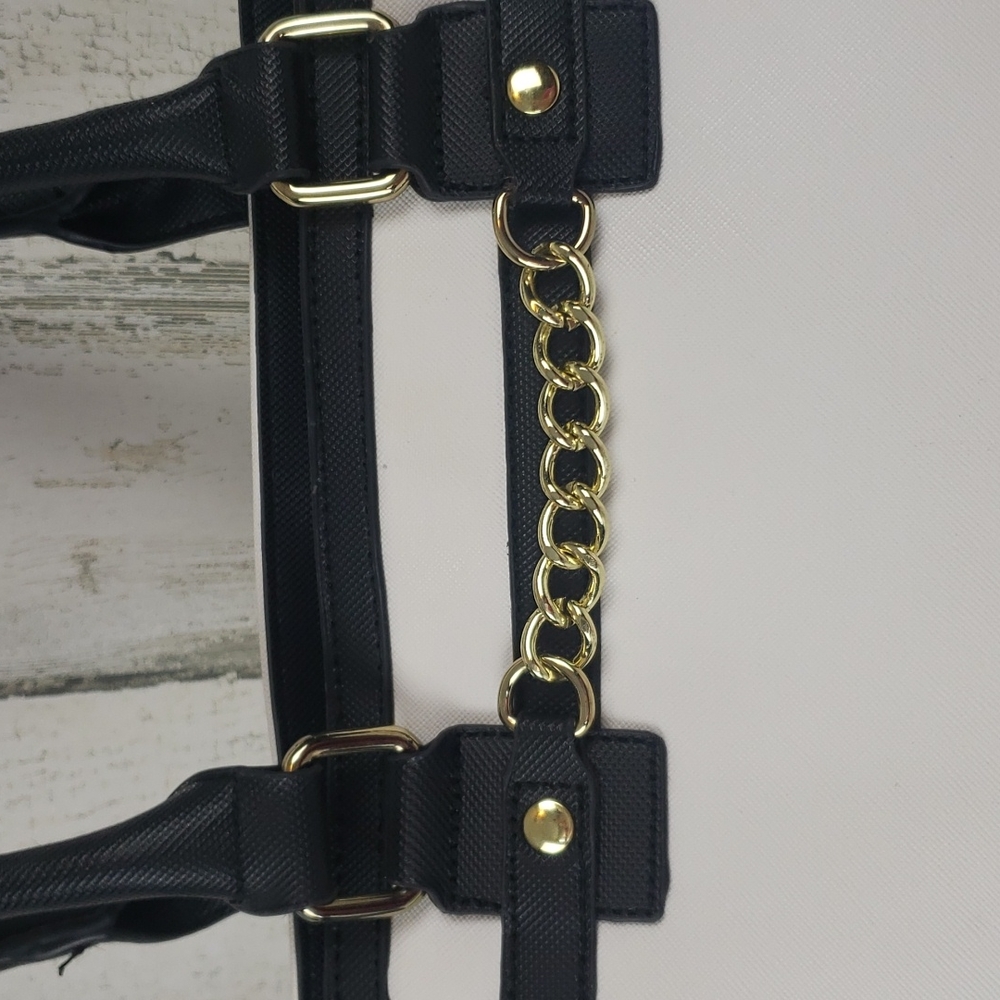 Kenneth Cole Reaction black white striped zipper large handbag goldtone accents - Picture 3 of 12